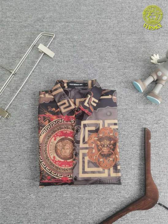 Picture of Versace Shirt Long _SKUVersaceM-3XL12yr33727381